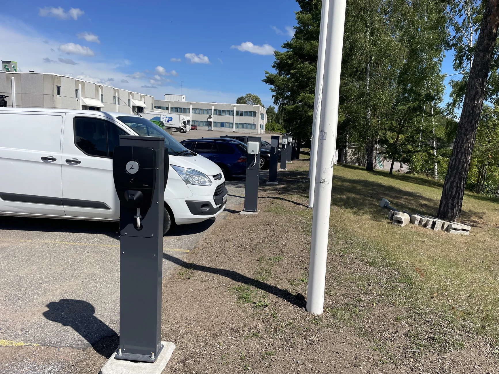 Laajennettava latausjärjestelmä